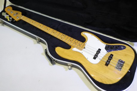 Fender American Standard Jazz Bass ASH
